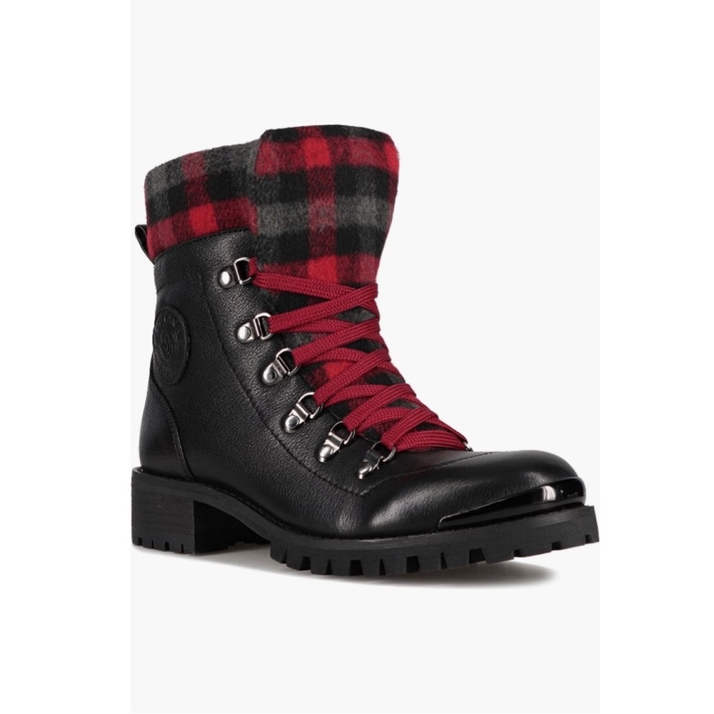 Santana Canada Black and Red Lace Up Boots